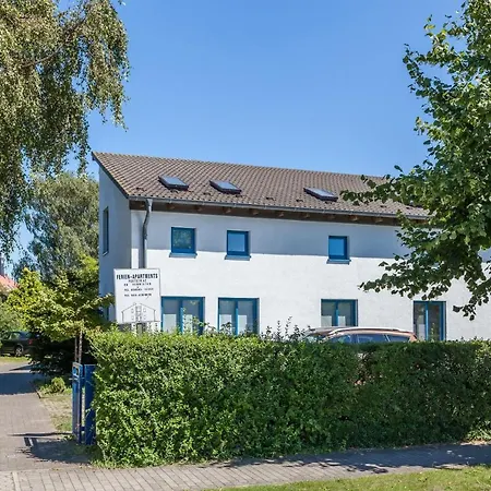Apartmenthaus Bull 5 Kuehlungsborn